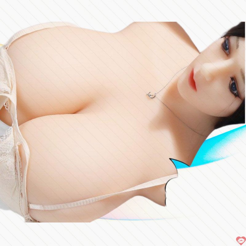 búp bê bán thân mặt xinh ngực to đồ chơi người lớn hấp dẫn 